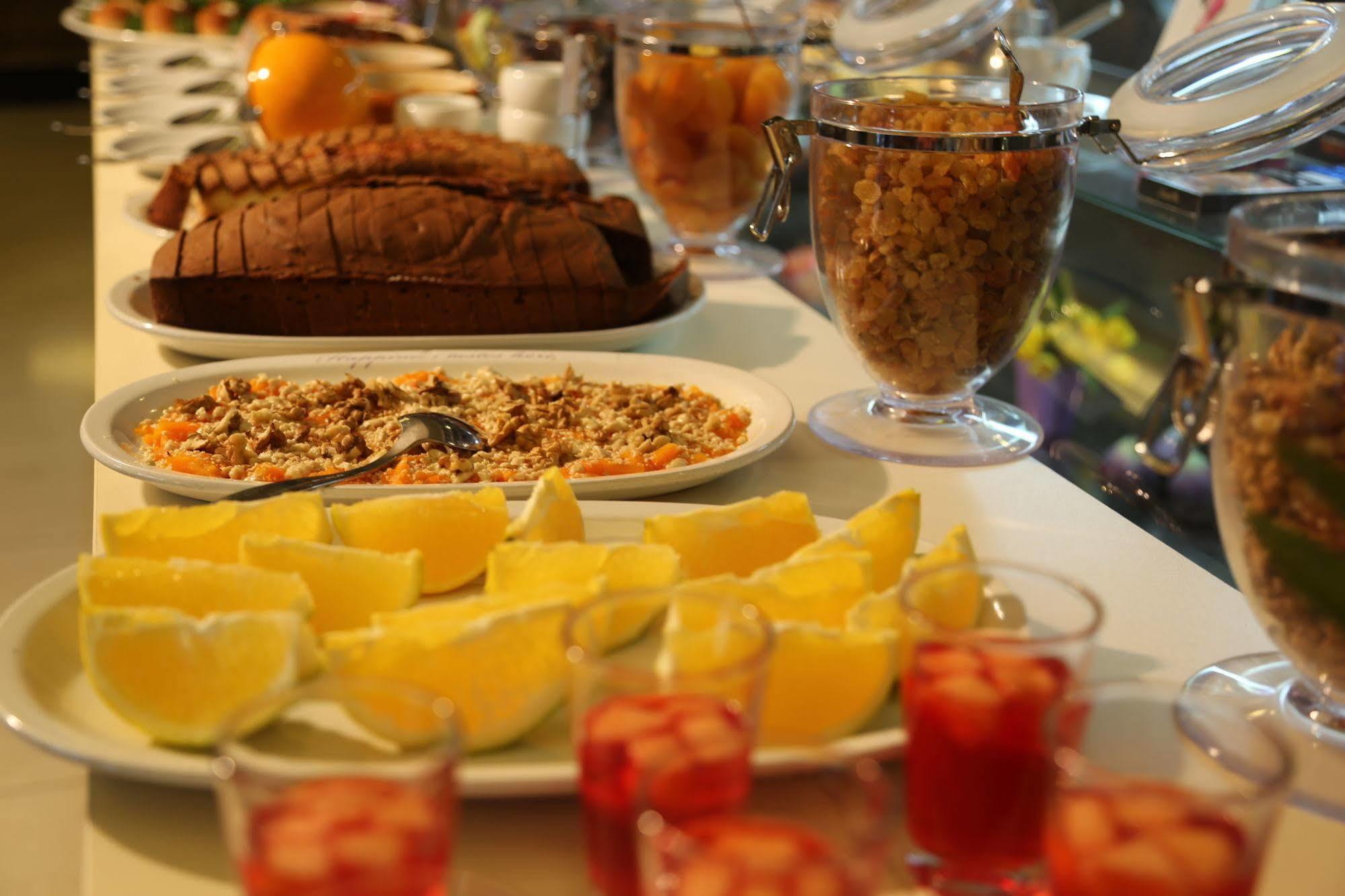 Portaluna Hotel & Resort Jounieh Εξωτερικό φωτογραφία